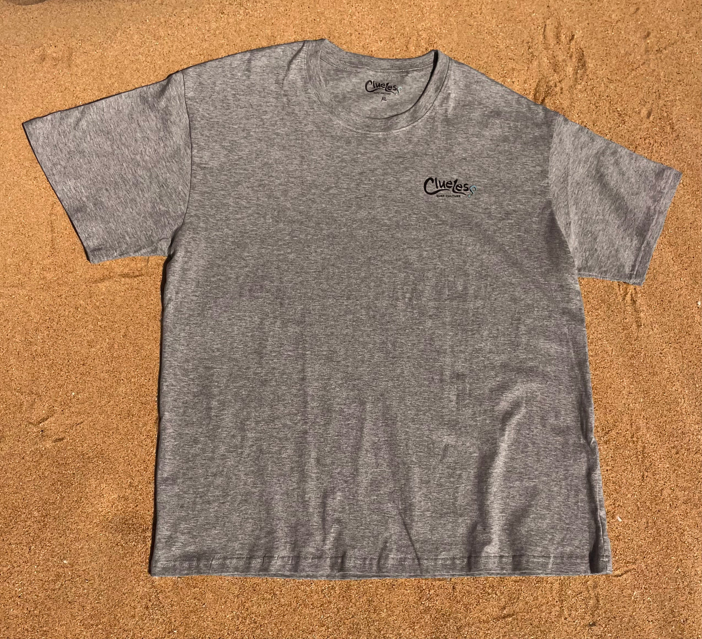 Mens Clueless Surfer Tee